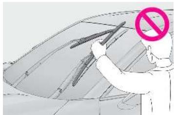 LEXUS LBX AY10 (2023) - ⚠ AVERTISSEMENT (Suite) - 1