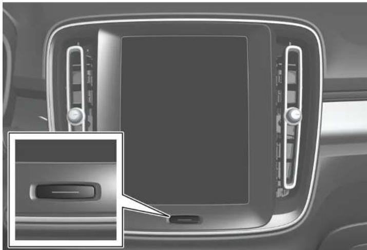 VOLVO S60 Hybride (2024) - Nettoyer l'écran central - 1