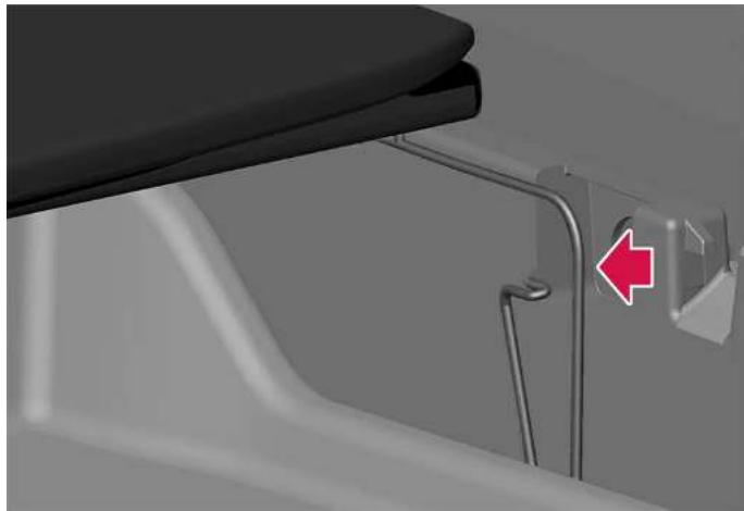 VOLVO XC40 (2024) - Retrait du plancher pliable de compartiment à bagages\* - 3