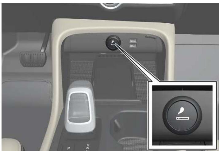VOLVO XC40 Hybride (2024) - Utiliser l'allume-cigare* - 1