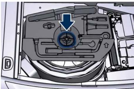 Maserati Levante - Comment faire l'appoint d'AdBlue® vous-mêmes - 2