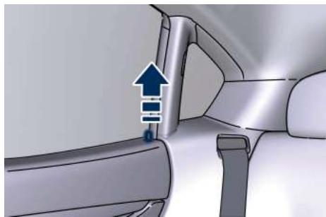 Maserati Levante - Déverrouiller les portes depuis le côté passager - 2
