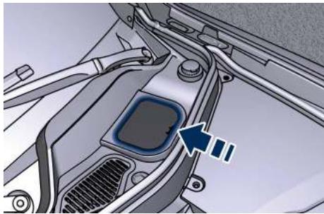 Maserati Levante - Vérification du niveau de liquide de freins - 1