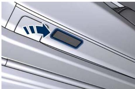 Maserati Levante - Lumières de courtoisie (sous la porte) - 1
