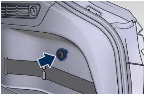 Maserati Levante - Prise de courant dans le coffre à bagages - 1