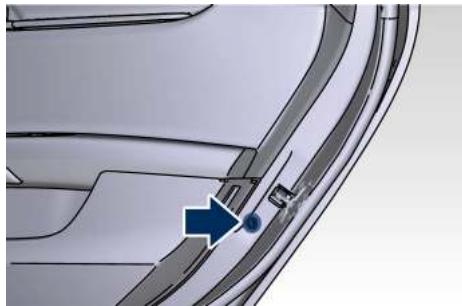 Maserati Levante - Activer ou désactiver le système de verrouillage des portes pour la sécurité des enfants - 1