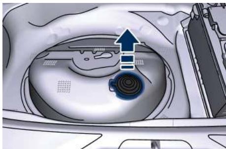 Maserati Levante - Comment faire l'appoint d'AdBlue® vous-mêmes - 4