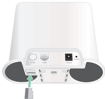 ARLO VMK2250-100EUS - Insérer une carte micro SD - 1