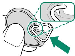 FUJIFILM X100V - Faites glisser l'attache sur I'outil. - 1