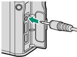 FUJIFILM X100V - - Utilisation d'une télécommande filaire - 1