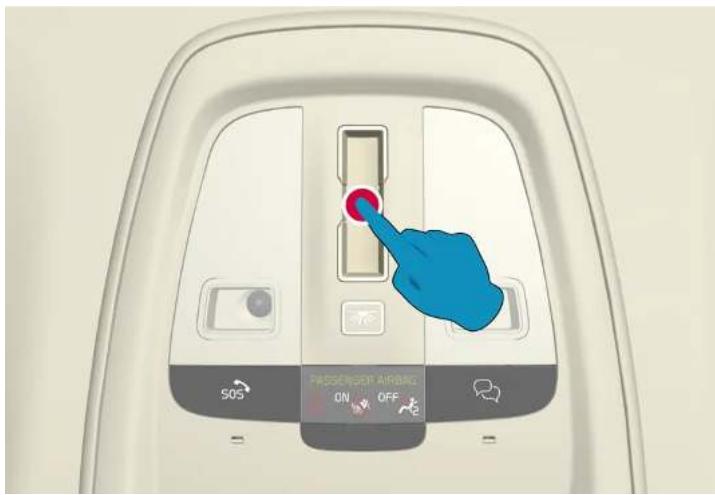 VOLVO XC60 (2024) - Mettre le toit panoramique en position de ventilation avec la commande au plafond - 1