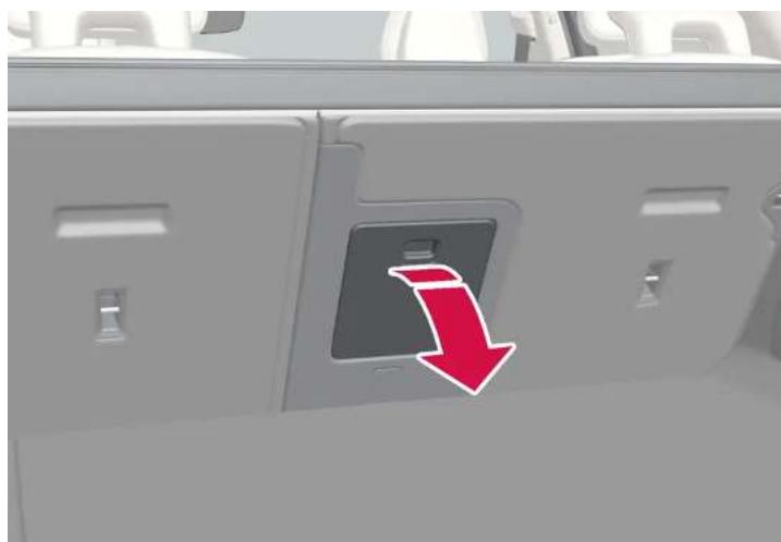 VOLVO XC60 (2024) - Trappe pour les objets longs dans la banquette arrière - 1