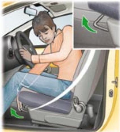 PEUGEOT 107 - Le réglage en hauteur du VOLANT (avec direction assistée) - 2