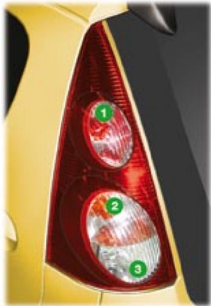 PEUGEOT 107 - Feux de croisure / feux de route (H4 - 60/55w) - 1