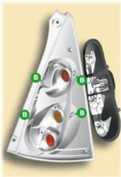 PEUGEOT 107 - Ces 3 lampes se changent par dépose du feu : - 1