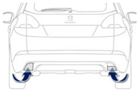 PEUGEOT 2008 - Changement des feux de stop et des indicateurs de direction - 3