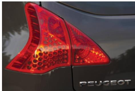 PEUGEOT 3008 - 3