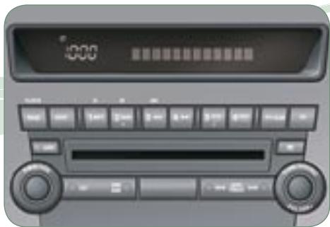 PEUGEOT 4007 - Étiquette pneumatiques / peinture. - 3