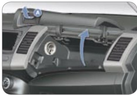PEUGEOT 4007 - Boîte à gants supérieure climatisable - 1