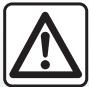 RENAULT monospace ESPACE 3 - Access to towing points - 1