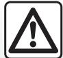 RENAULT monospace ESPACE 3 - Access to towing points - 3