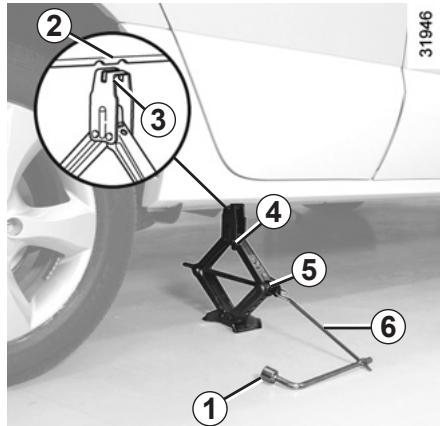 RENAULT KOLEOS - Changement de ROUE (1/2) - 3