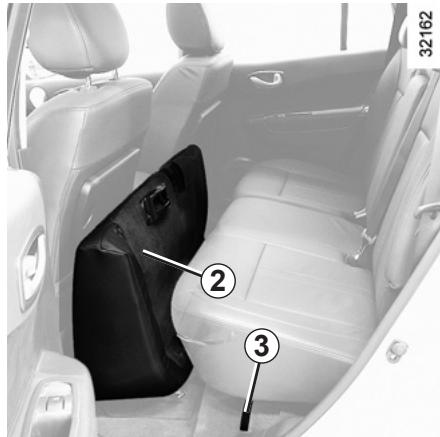 RENAULT KOLEOS - Pour rabattre les sièges arrêté depuis le coffre - 2