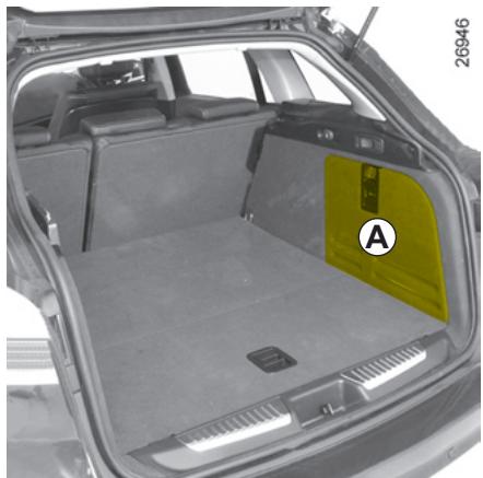 RENAULT LAGUNA - FEUX arrière : remplacement des lampes (suite) - 1