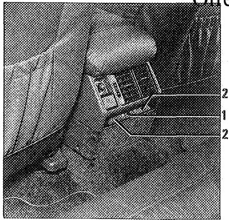 RENAULT SAFRANE - Haut-parleurs dans les portes - 1