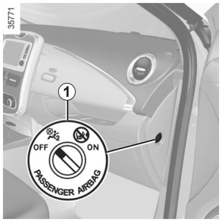 RENAULT ZOE - Sécurité enfants : installation du siège infant (3/3) - 2