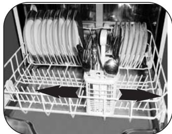 BRANDT VM400BE1 - Vos paniers à couverts coulissants - 1