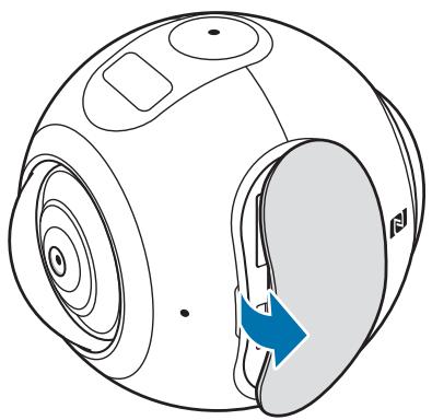 SAMSUNG GEAR 360 - Installer une carte mémoire - 3