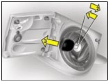 CITROEN C1 - Boîte à fusibles compartiment moteur - 1
