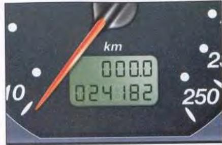 CITROEN C5 - Manque d'huile = clignotement des barrettes - 3