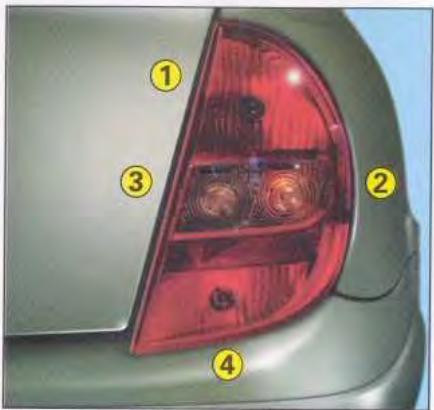 CITROEN C5 - Éclairage de boîte à gants - 2