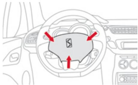 CITROEN DS3 - Allumage automatique des yeux de détresse - 1