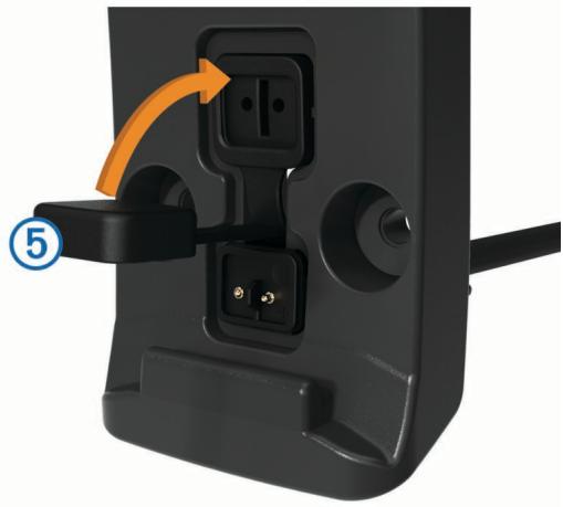 GARMIN ZUMO 340 LM - Installation des cables d'alimentation sur le support de montage pour moto - 3