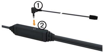 GARMIN DĒZL 560LMT - Branchement de l'antenne externe - 1
