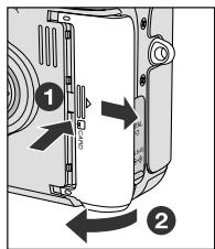 NIKON COOLPIX 4300 - Insérez la carte mémoire CF - 1