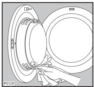 FAURE LSI 145 - Nettoyage du hublot - 1