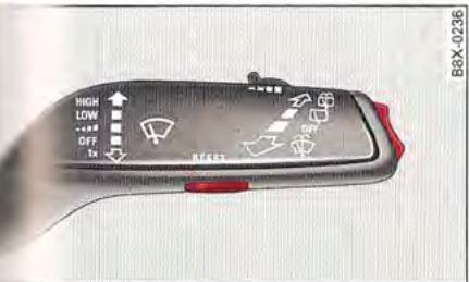 AUDI A1 - Utilisation via le levier de l'essuie-glace - 2