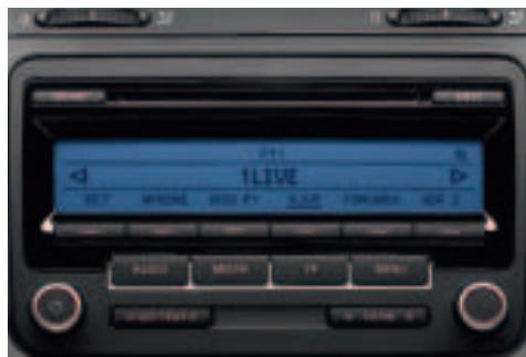 VOLKSWAGEN GOLF - Climatisation et multimédia - 3