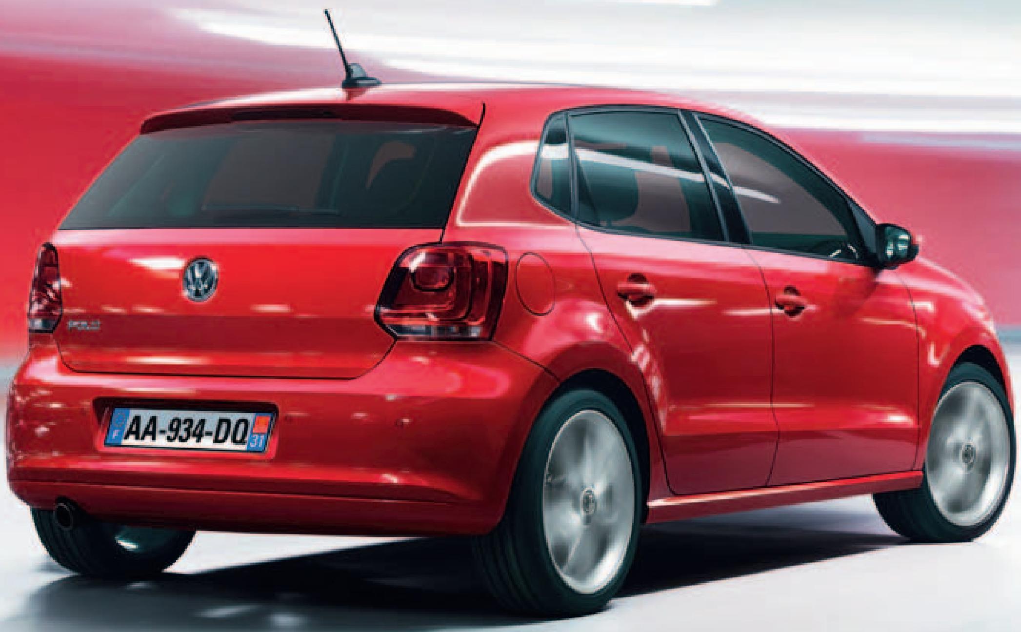 VOLKSWAGEN POLO - 1