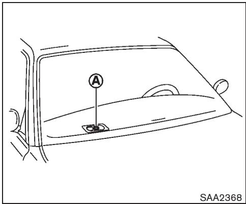 NISSAN CUBE - Contrôle automatique de l'admission d'air : - 1