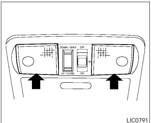 NISSAN FRONTIER - LAMPES DE LECTURE (selon l'équipement du vehicule) - 1