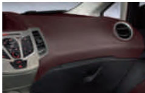 FORD FIESTA - En plus de la finition ambiente - 1