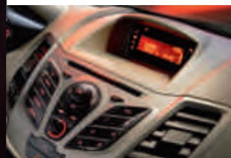 FORD FIESTA - Kit de fixation pour système de navigation mobile - 1