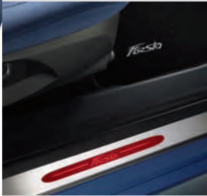 FORD FIESTA - Plaques de seuil de porte et tapis de sol en velours haut de gamme - 1