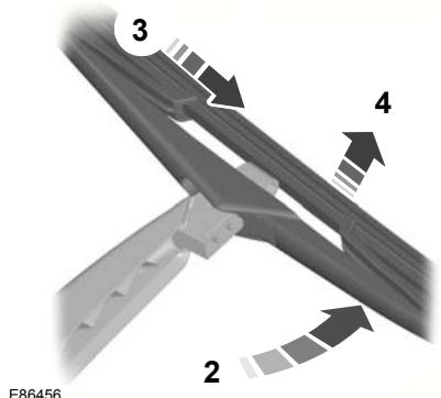FORD KUGA - Balai d'essuie-glace de lunette arrière - 1