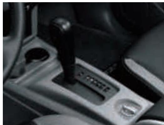 FORD RANGER - Équipements intérieurs de la finition limited, en plus de la finition XLT - 3